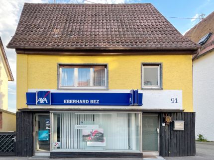Wohn- und Geschftshaus