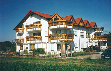 Referenz-Objekt: 9-Familienhaus, Max-Reger-Straße 8, Möglingen